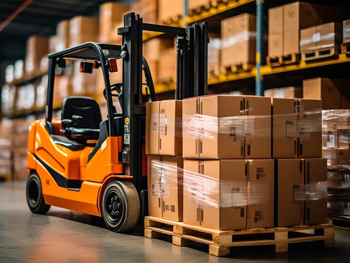 Magazzinaggio e logistica Magazzinaggio e logistica