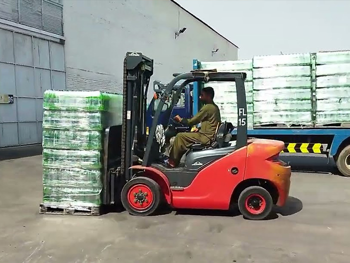 Magazzinaggio e logistica Magazzinaggio e logistica